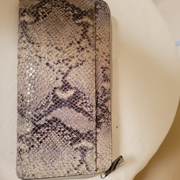 Coach wallet - Picture 2 of 6